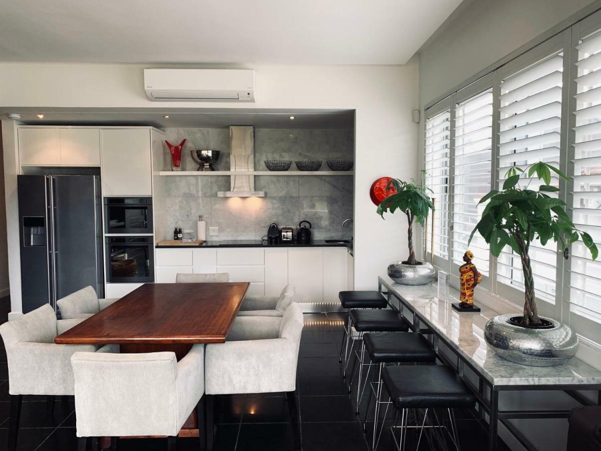 15 On Upper Orange Street Luxury Apartments Кейптаун Екстериор снимка